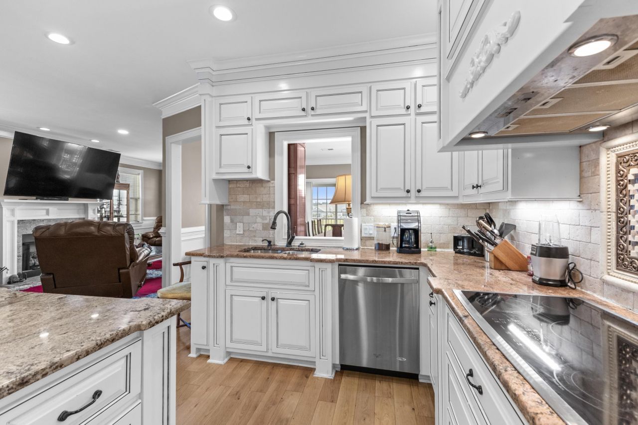 337 St. Julian Ln. Photo 14