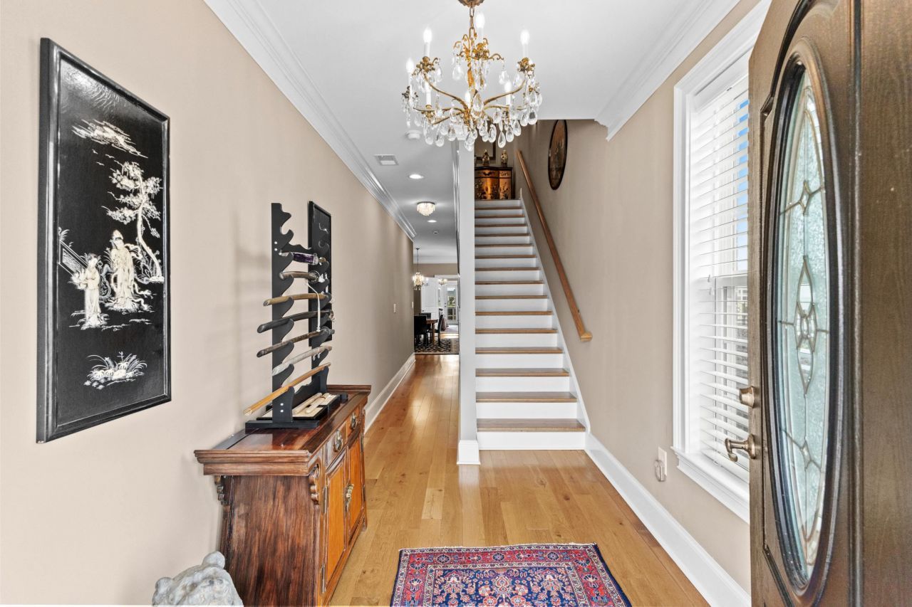 337 St. Julian Ln. Photo 4