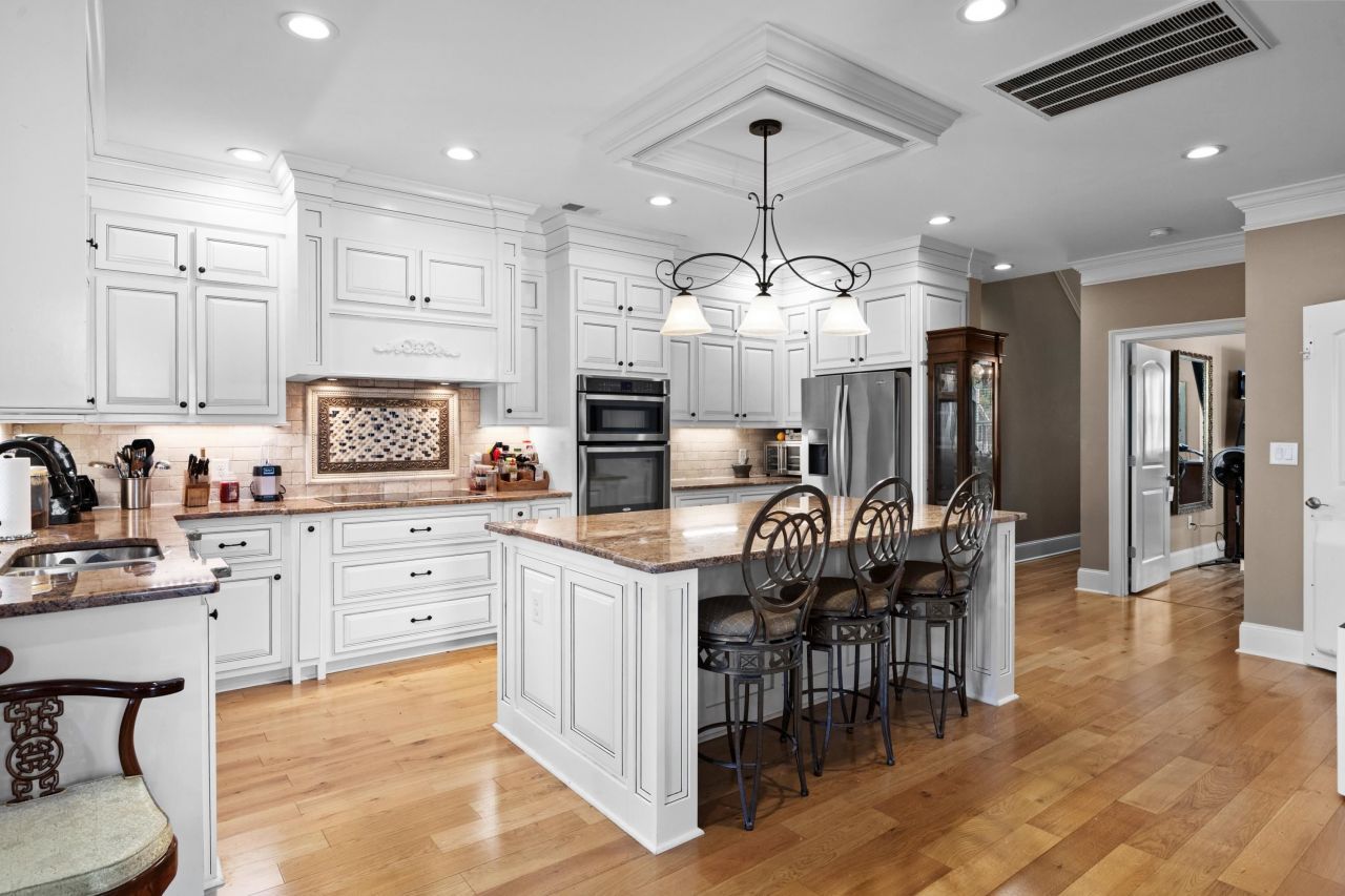 337 St. Julian Ln. Photo 9