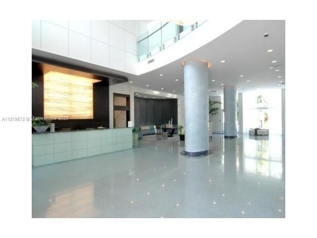 2775 NE 187th St, Unit 407, Aventura, FL 33180 Photo