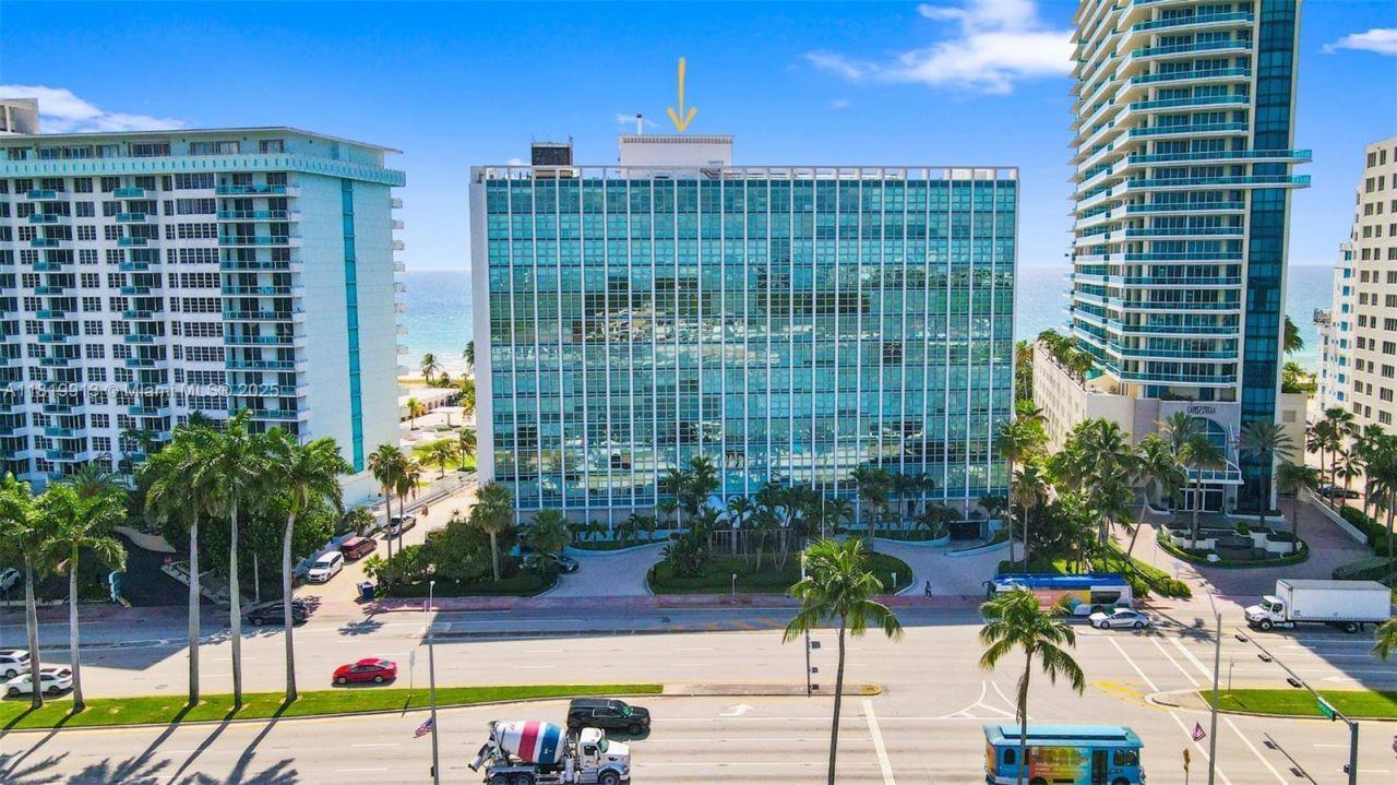 5055 Collins Ave, Unit 14H, Miami Beach, FL 33140 Photo