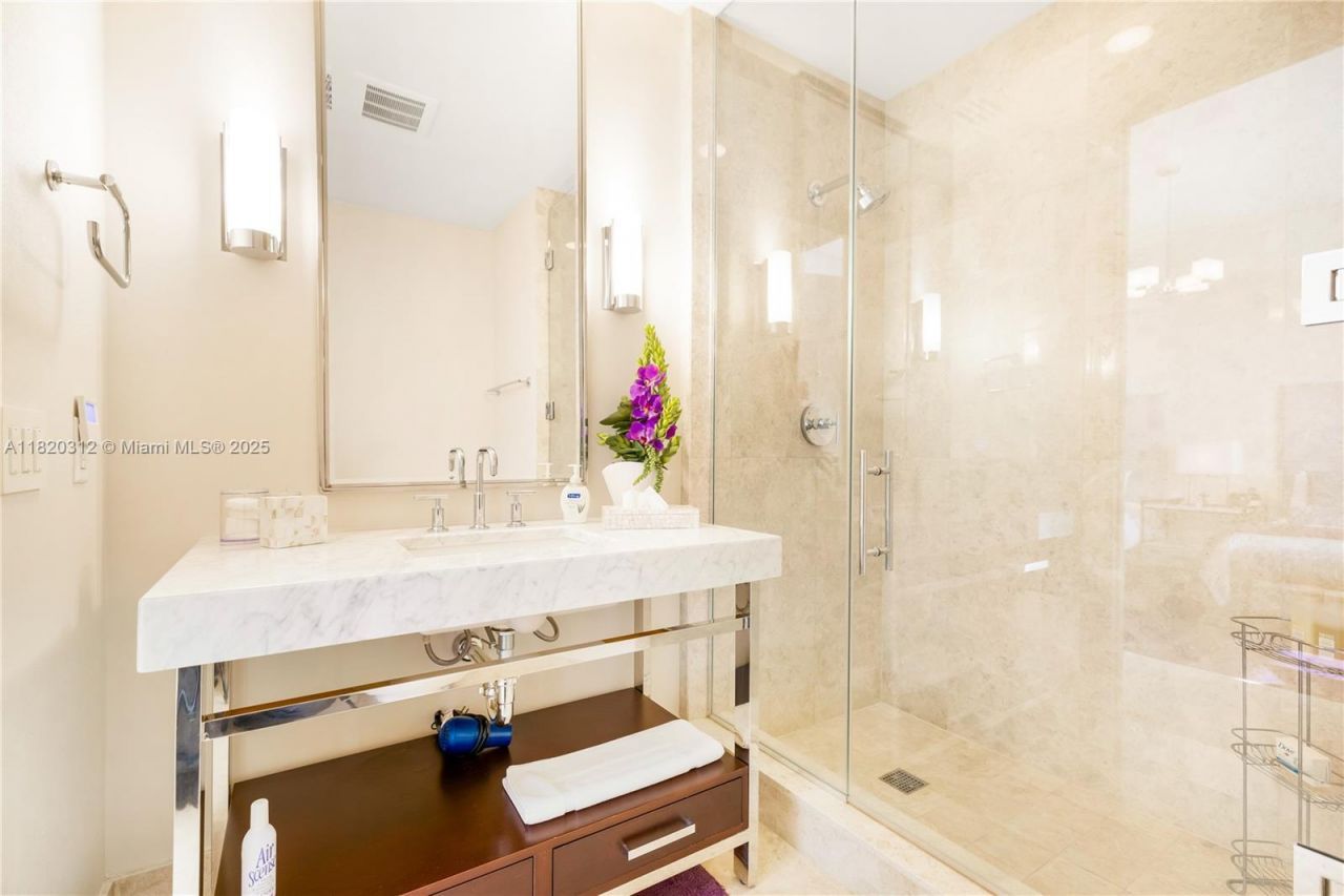 9705 Collins Ave, Unit 1101N, Bal Harbour, FL 33154 Photo