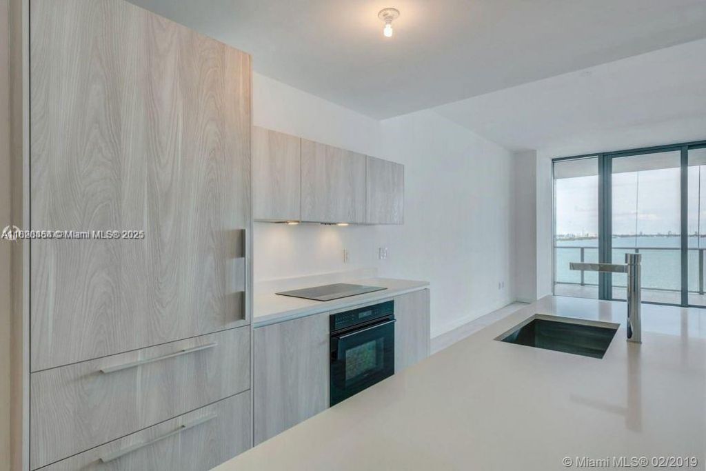 480 NE 31st St, Unit 1002, Miami, FL 33137 Photo