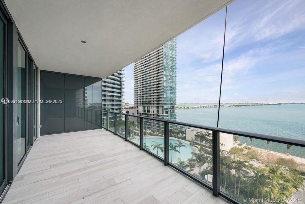 480 NE 31st St, Unit 1002, Miami, FL 33137 Photo