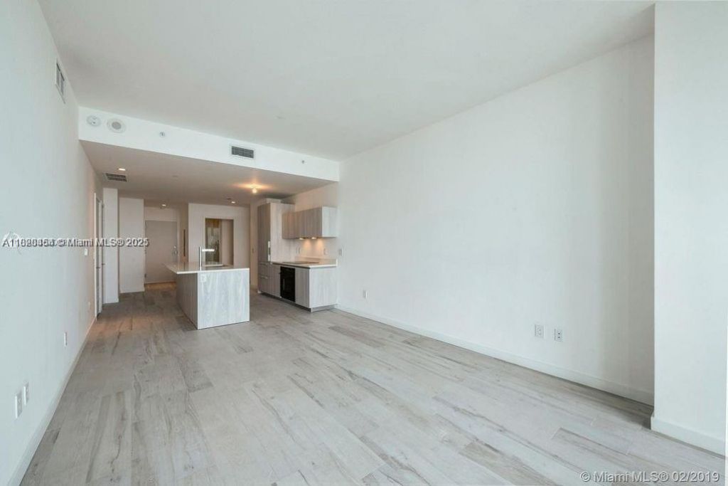 480 NE 31st St, Unit 1002, Miami, FL 33137 Photo