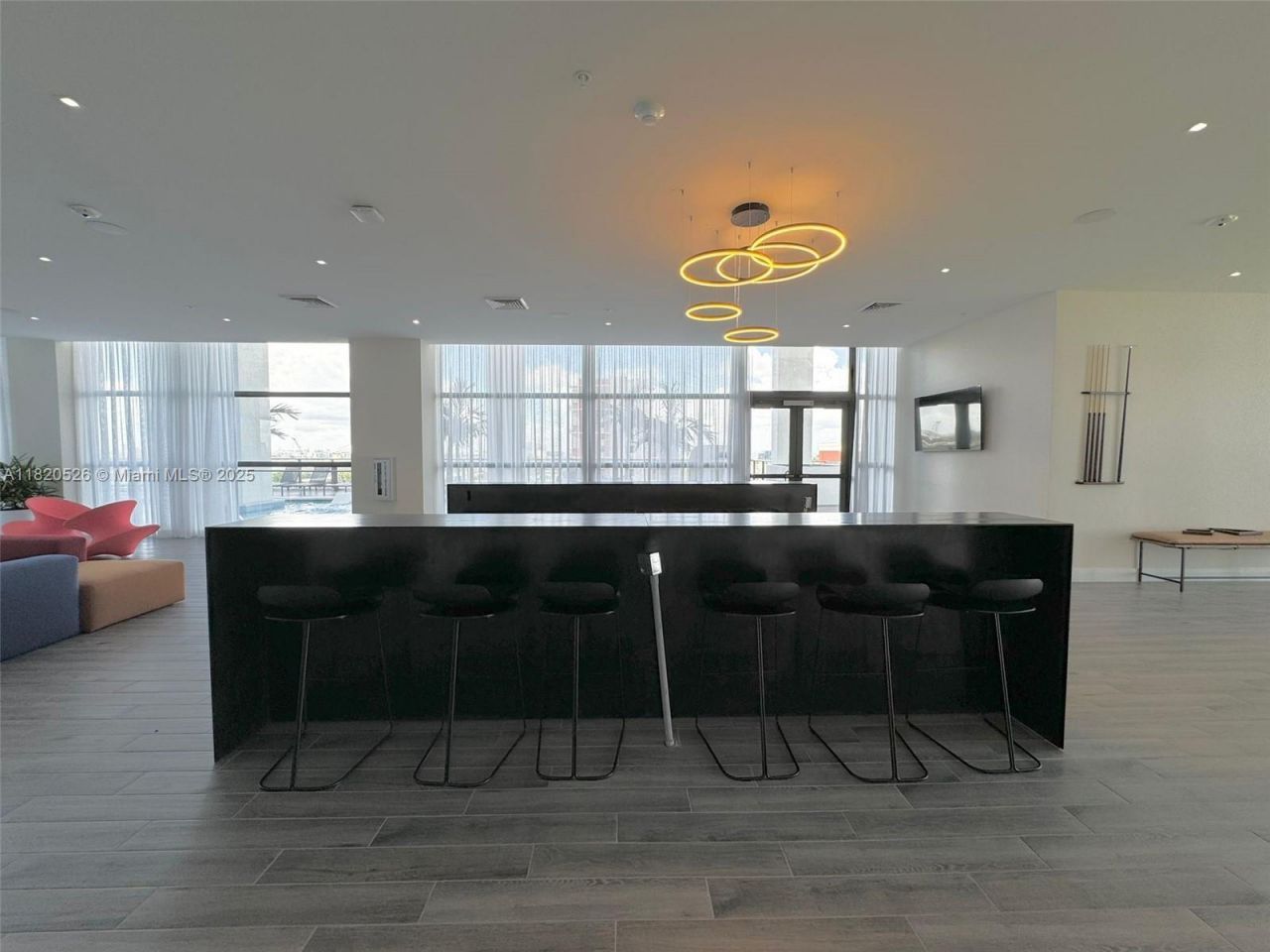 1642 NE 1st Ave, Unit 2303, Miami, FL 33132 Photo