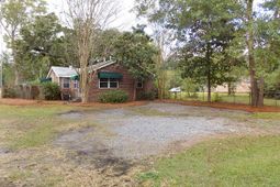 3034 Maybank Highway photo 4