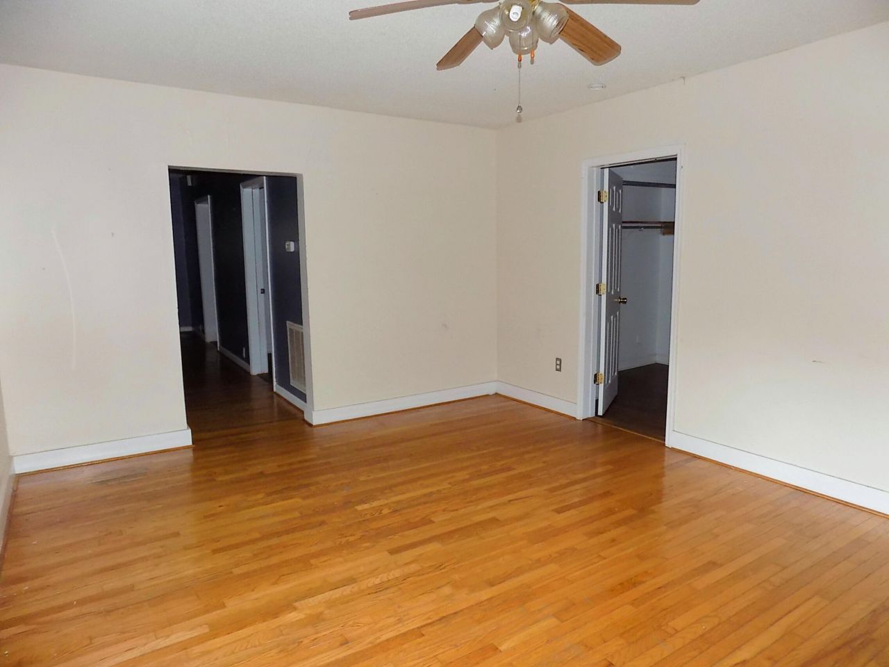 3034 Maybank Highway Photo 8