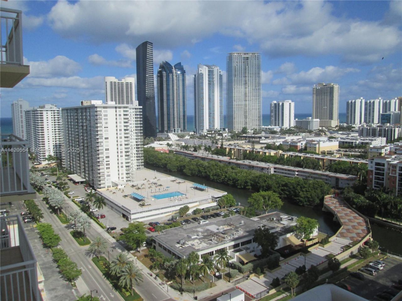 251 174th St, Unit 2111, Sunny Isles Beach, FL 33160 Photo