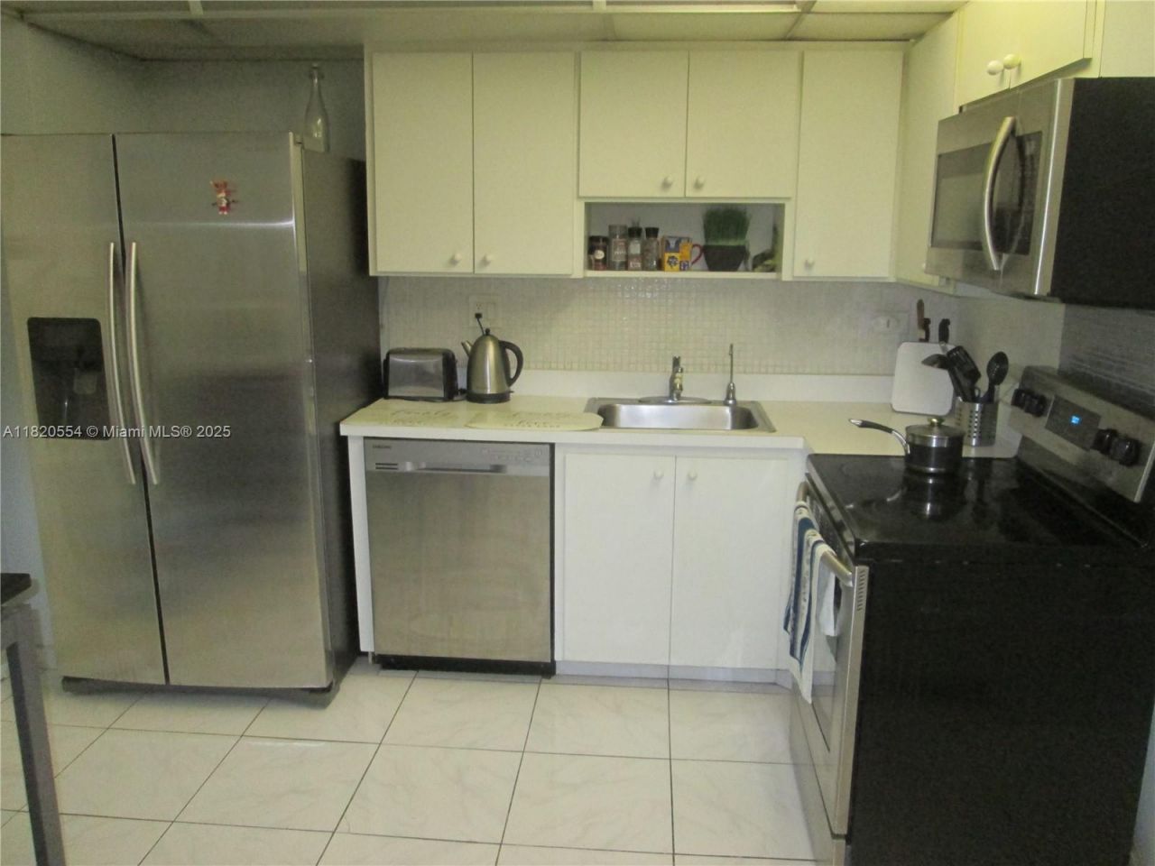 251 174th St, Unit 2111, Sunny Isles Beach, FL 33160 Photo