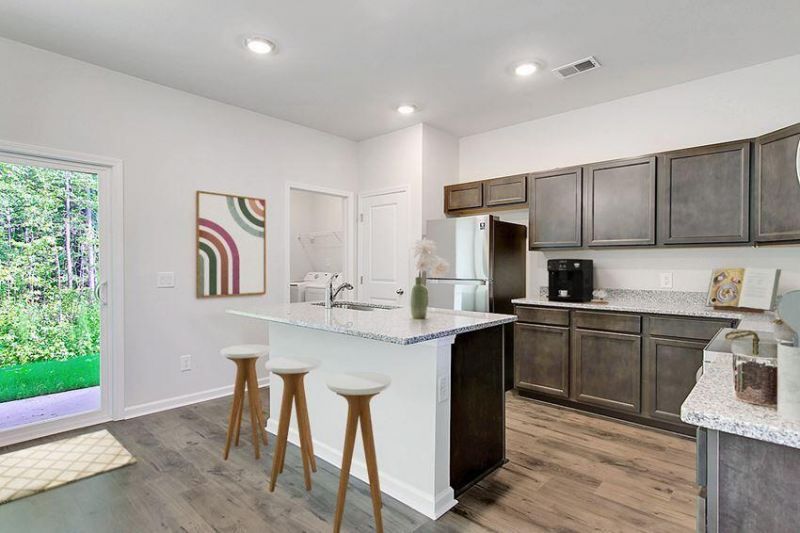 121 Marigny Street Photo 8