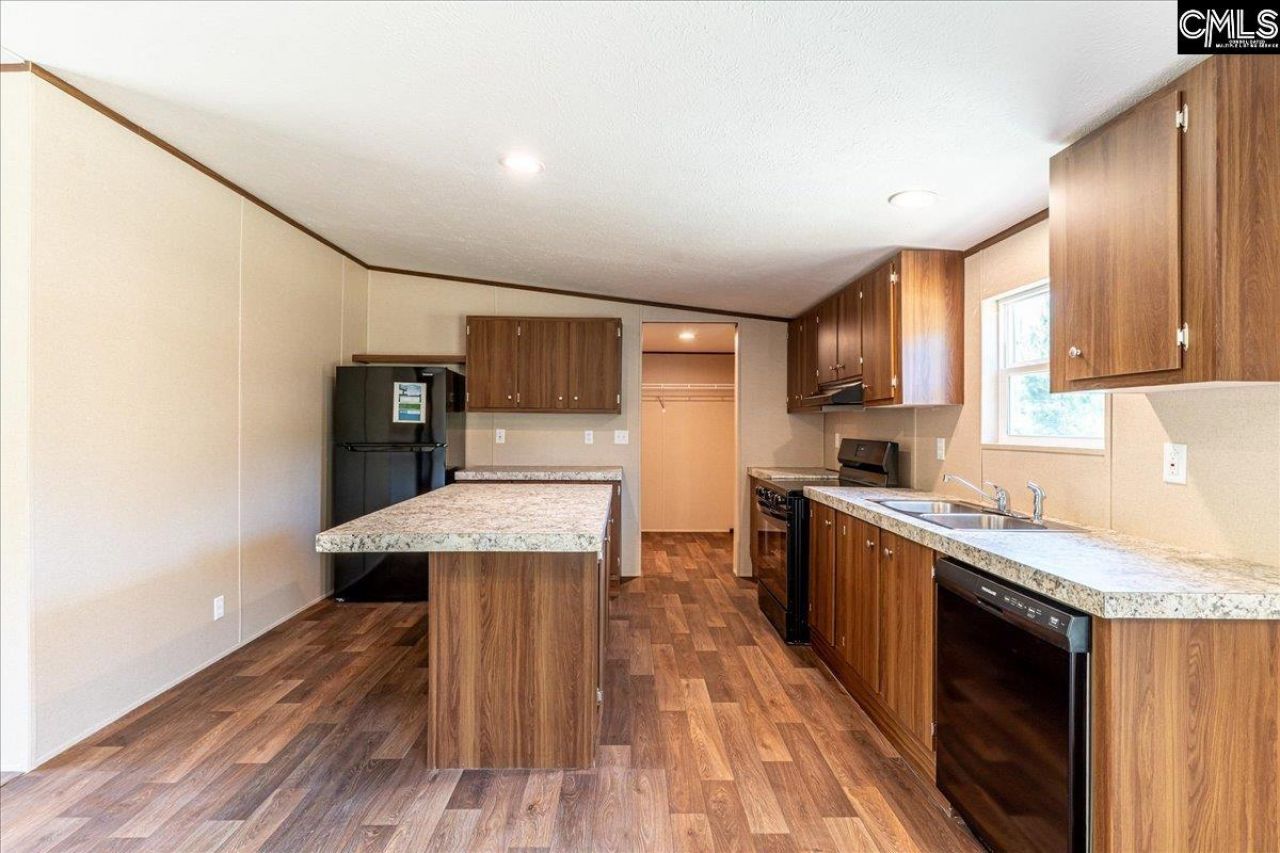 406 Catalina Boulevard Photo 20