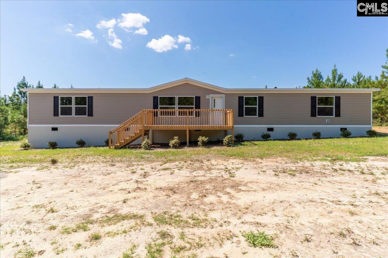 406 Catalina Boulevard Photo 4