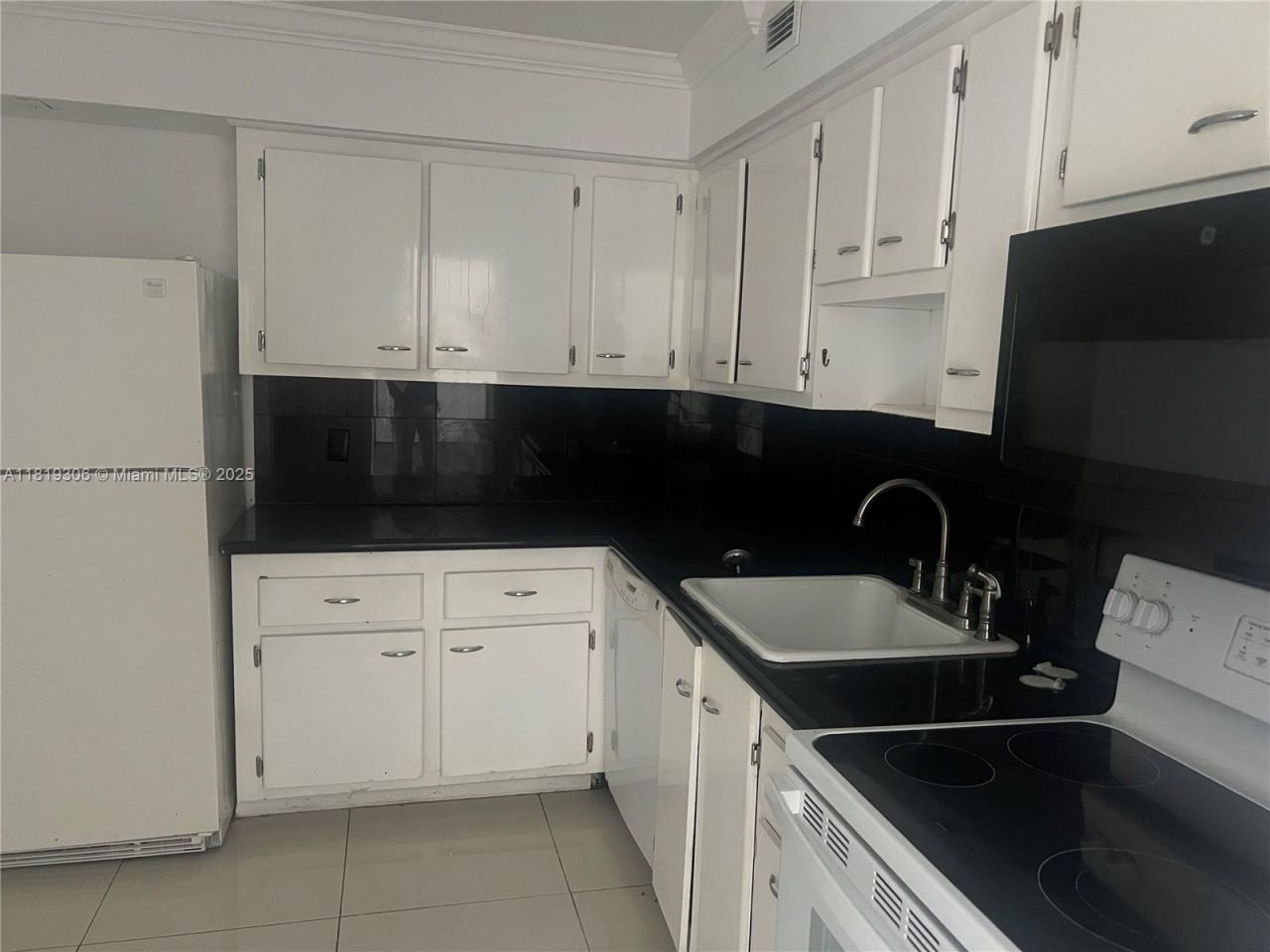 6770 Indian Creek Dr, Unit 6D, Miami Beach, FL 33141 Photo