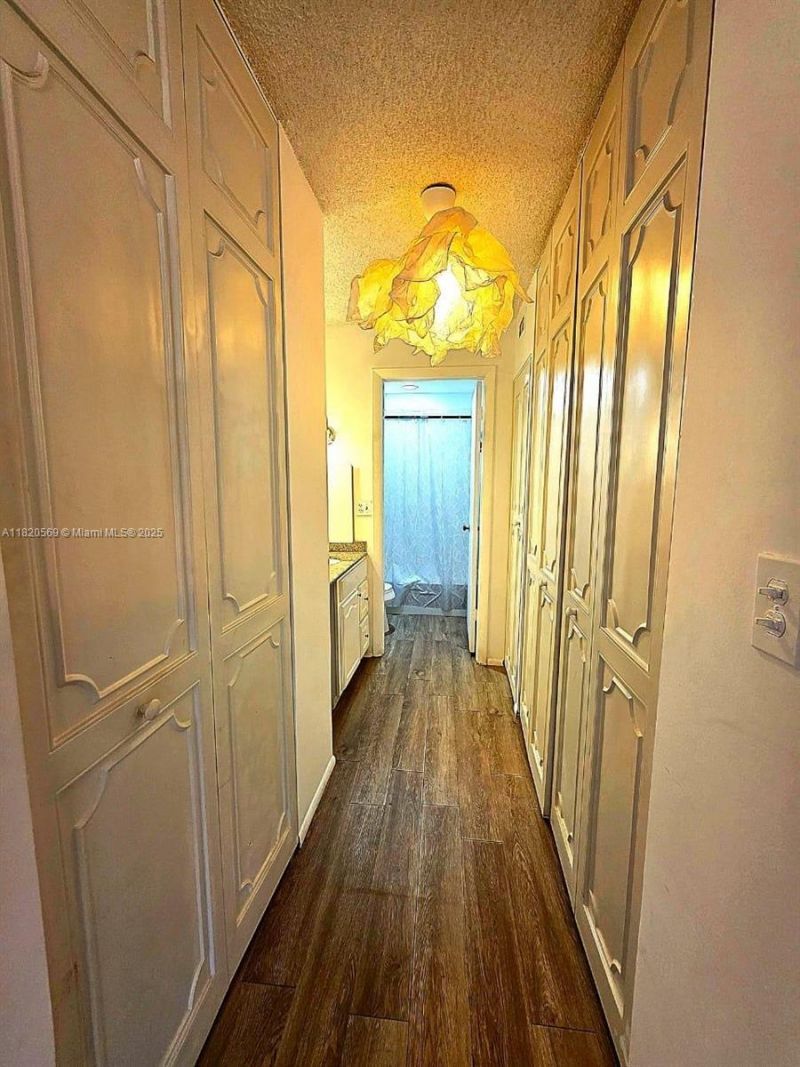 3730 Inverrary Dr, Unit H1V, Lauderhill, FL 33319 Photo