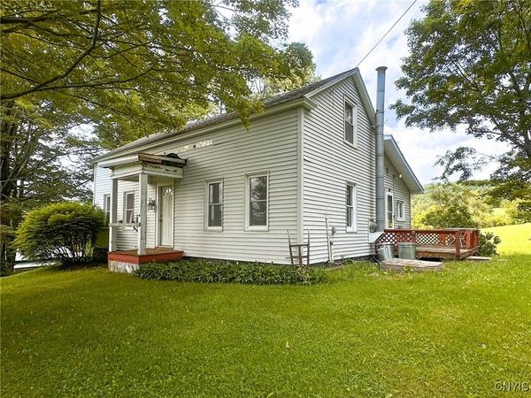 9067 Main Street, Brookfield, NY 13418