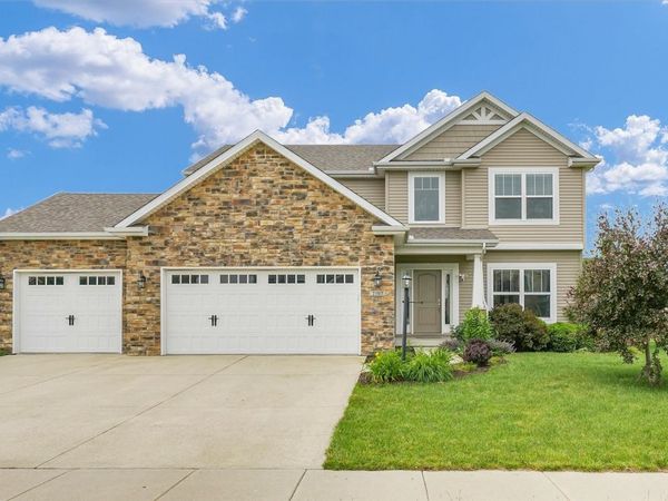 2107 Max Run Drive, Champaign, IL 61822