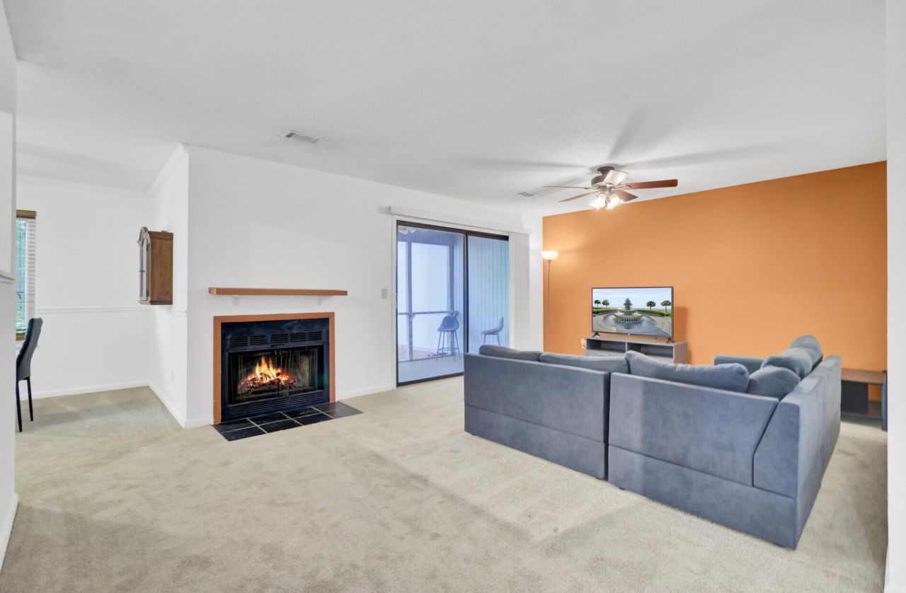 103 Greencastle Drive Photo 11