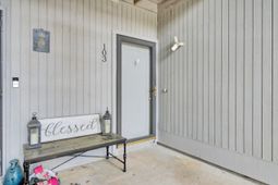 103 Greencastle Drive photo 4