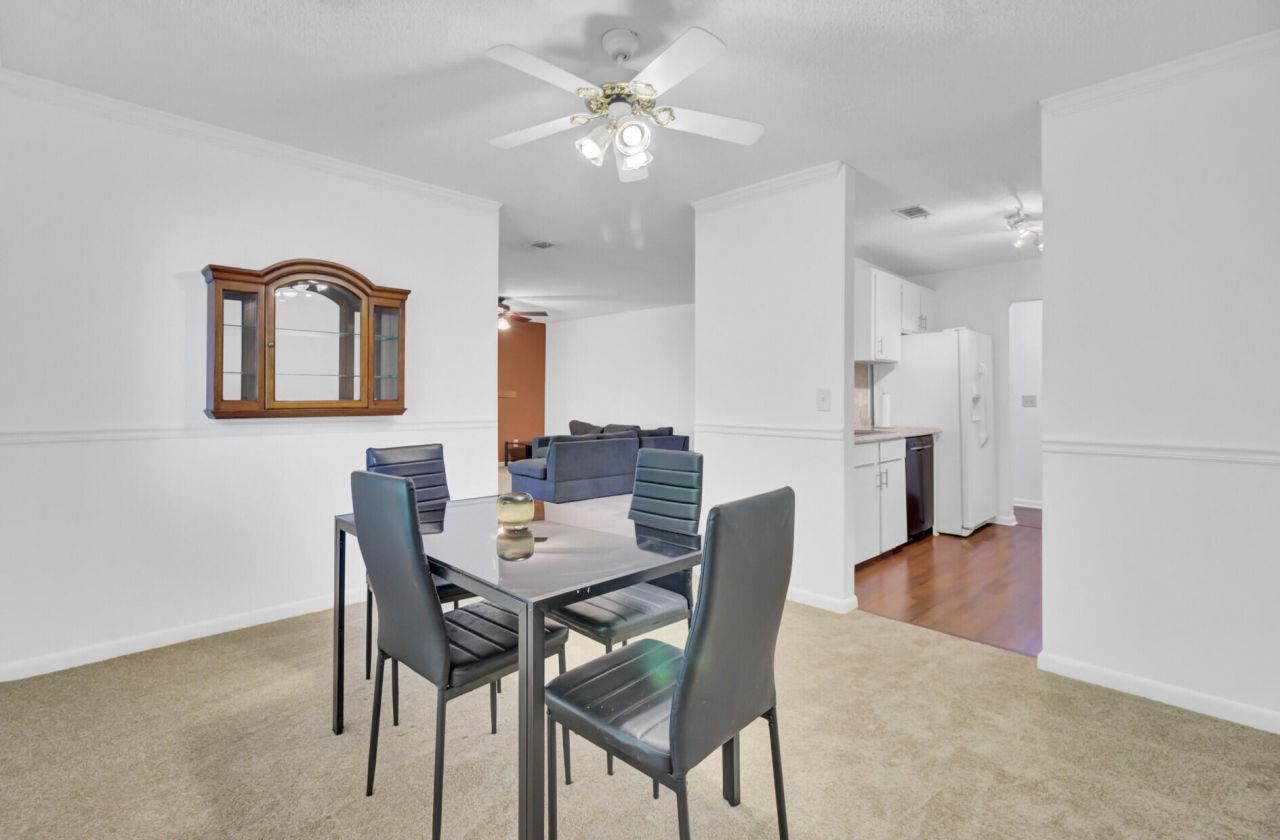 103 Greencastle Drive Photo 9