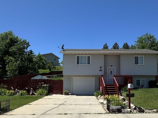 2407 Fox Road, Sturgis, SD 57785