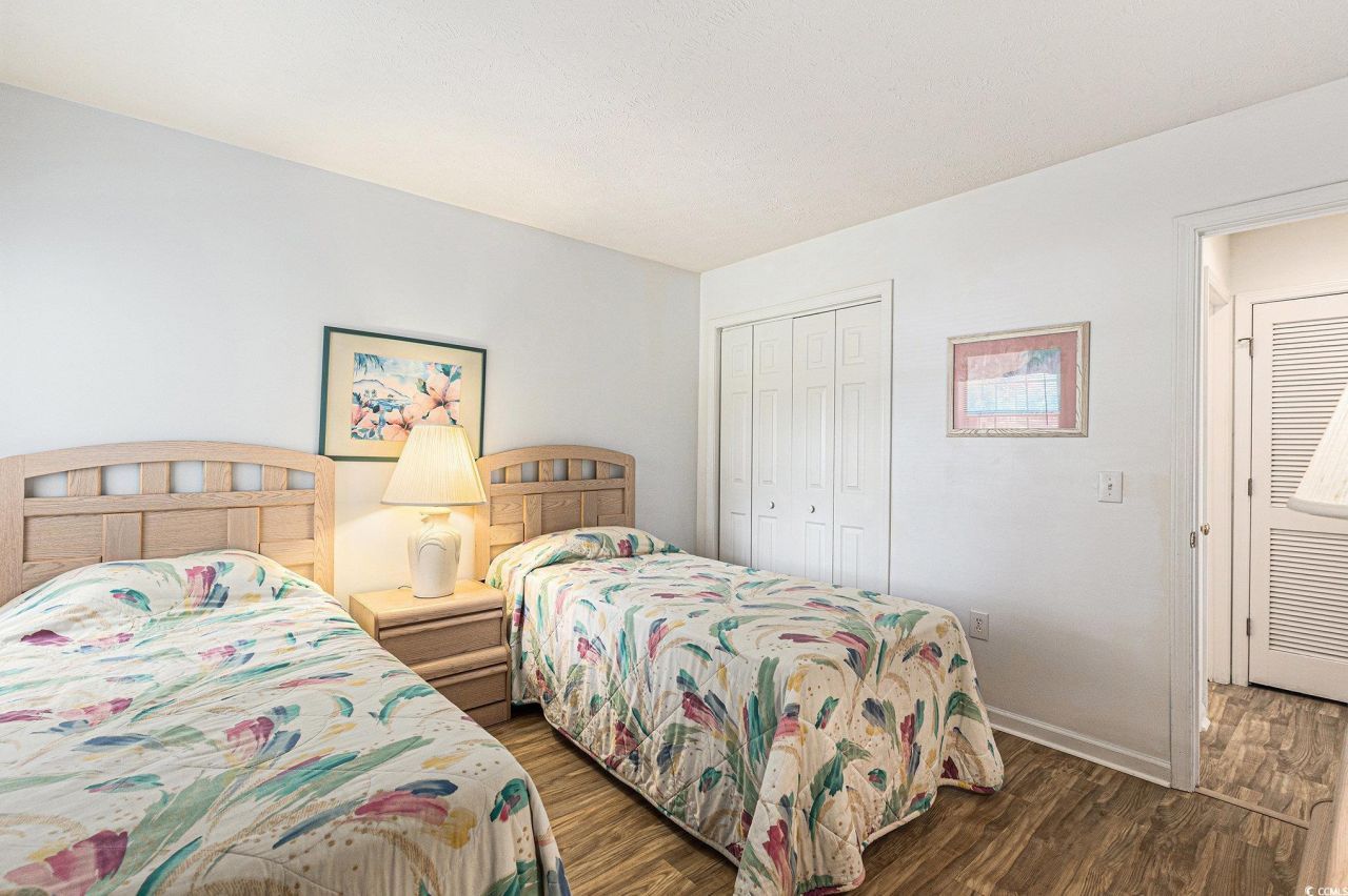 537 White River Dr. Photo 13