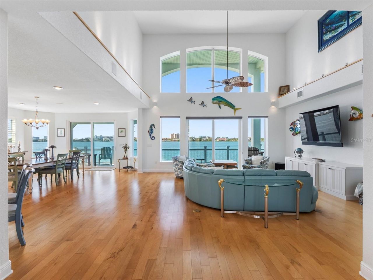 11000 8th Street E, Treasure Island, FL 33706 Photo