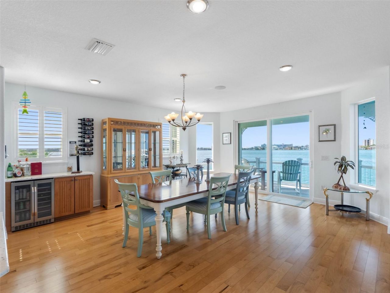 11000 8th Street E, Treasure Island, FL 33706 Photo