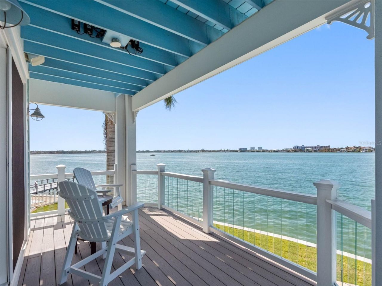 11000 8th Street E, Treasure Island, FL 33706 Photo