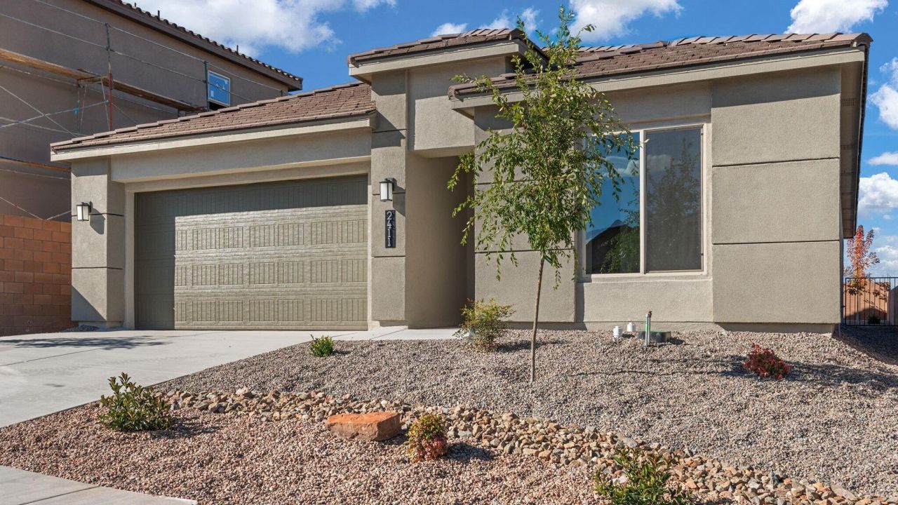 2411 Marble Avenue Ne, Rio Rancho, NM 87144 Main Photo