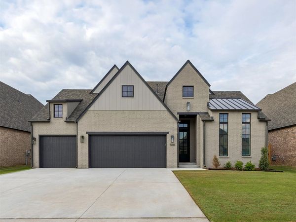 5816 E 127th Street S, Tulsa, OK 74008