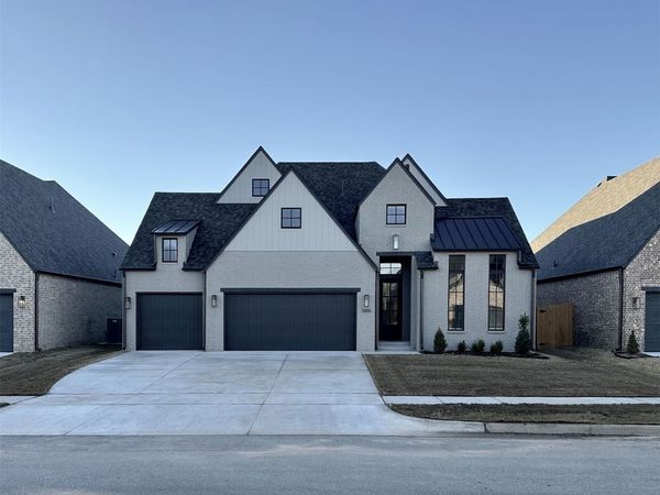 5816 E 127th Street S, Tulsa, OK 74008