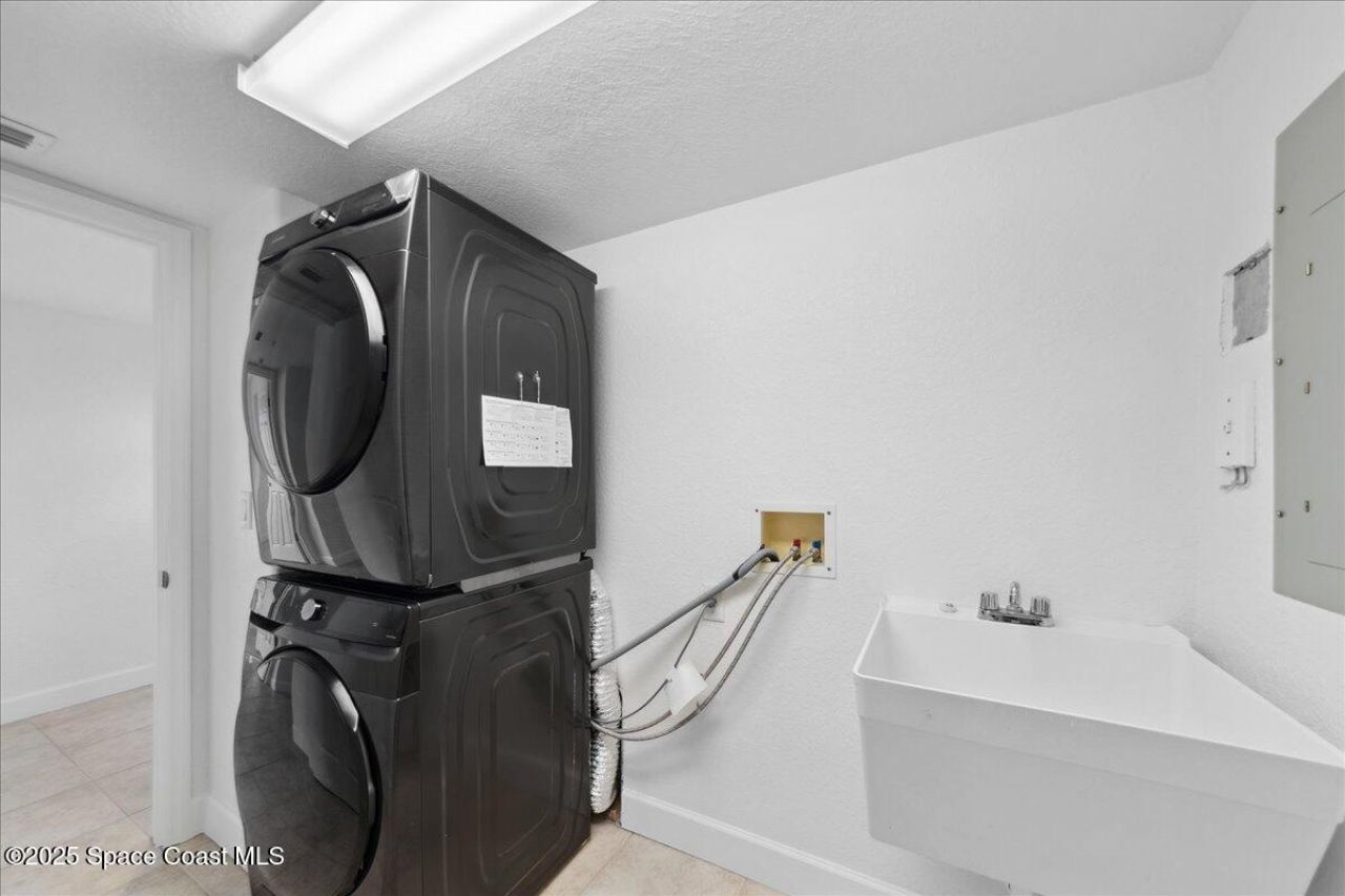 1965 Highway A1a, Unit 302, Indian Harbor Beach, FL 32937 Photo