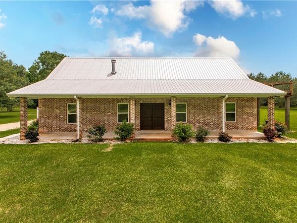 25194 SPREHE Road, Angie, LA 70426