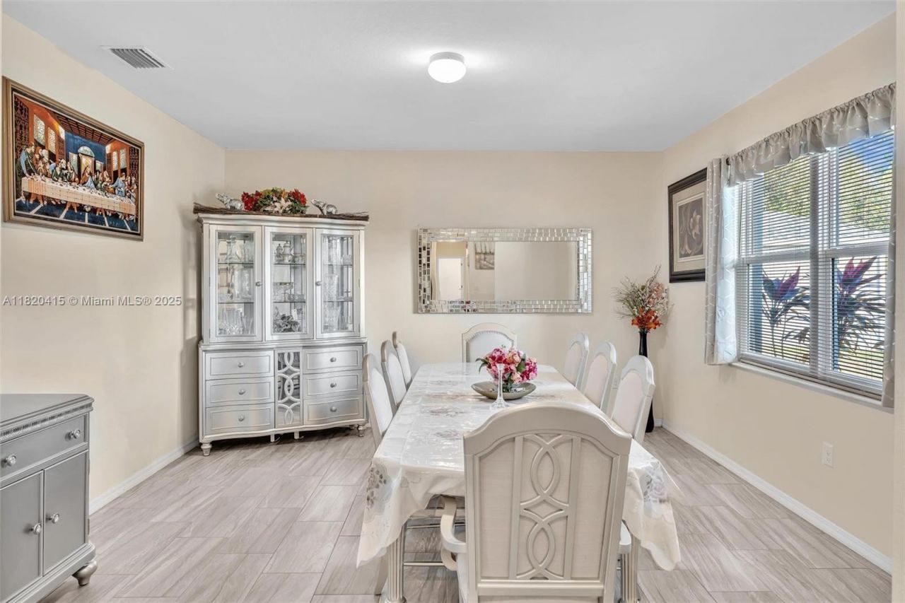 6027 Acorn Cir, La Belle, FL 33935 Photo