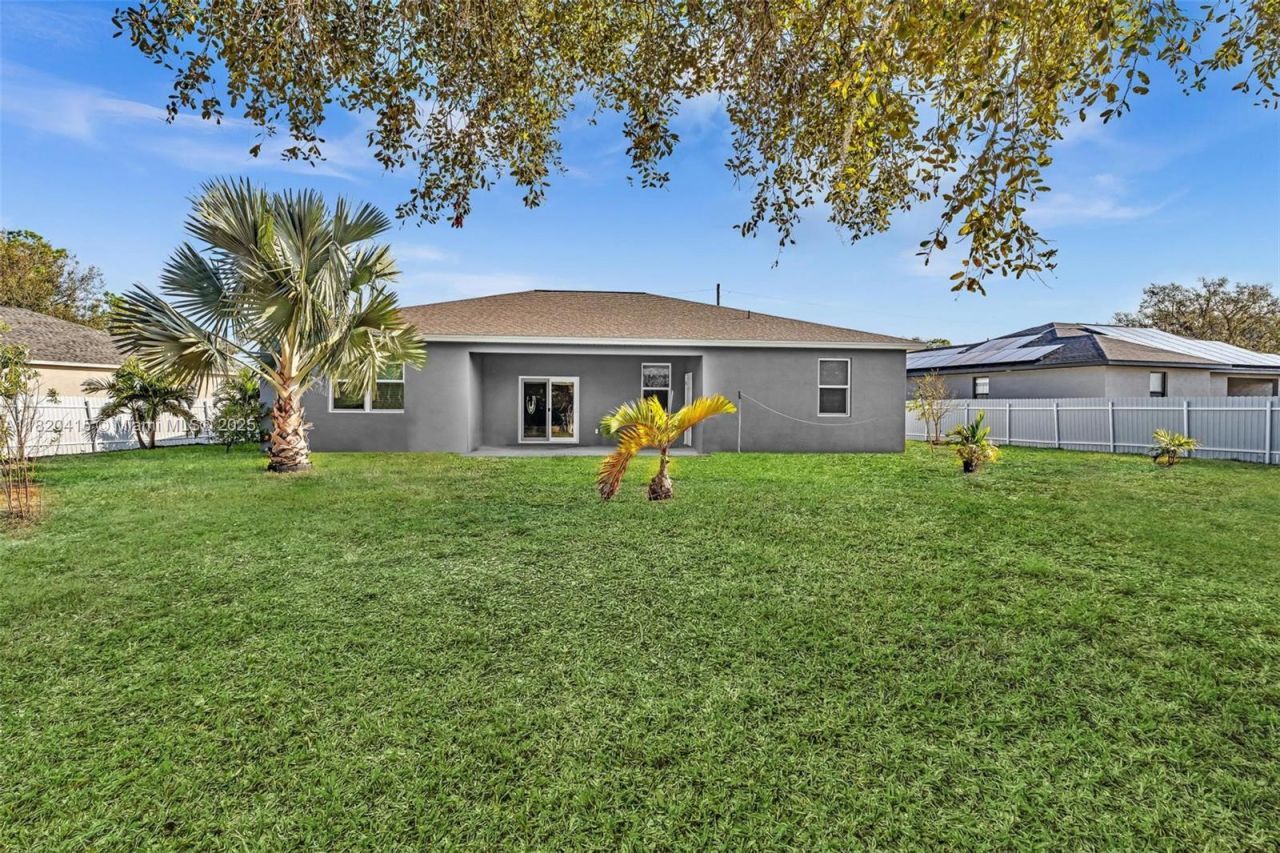 6027 Acorn Cir, La Belle, FL 33935 Photo