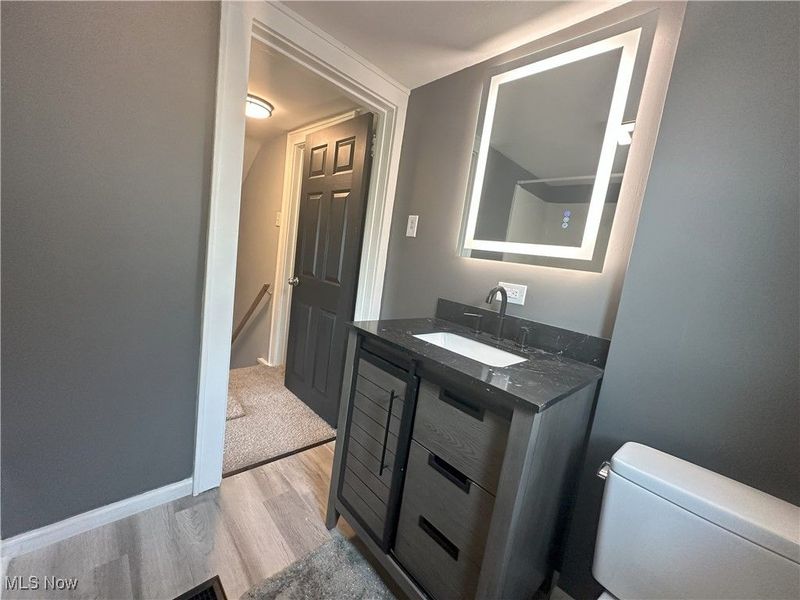 439 Birchwood Avenue, Akron, OH 44310 Photo 14