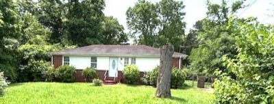 3007 Hummingbird Dr, Nashville, TN 37218 Main Photo