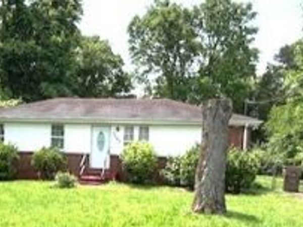 3007 Hummingbird Dr, Nashville, TN 37218