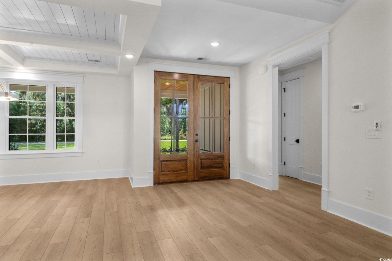 287 All Saints Loop Photo 13