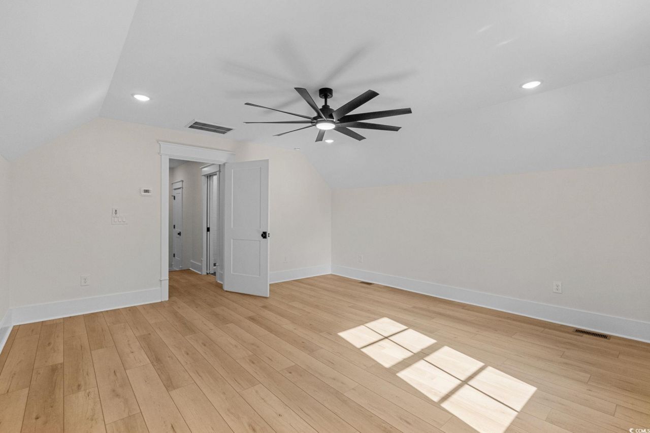 287 All Saints Loop Photo 36