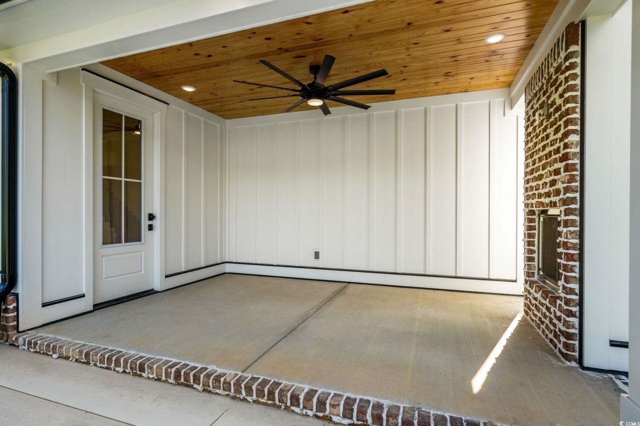 287 All Saints Loop Photo 8