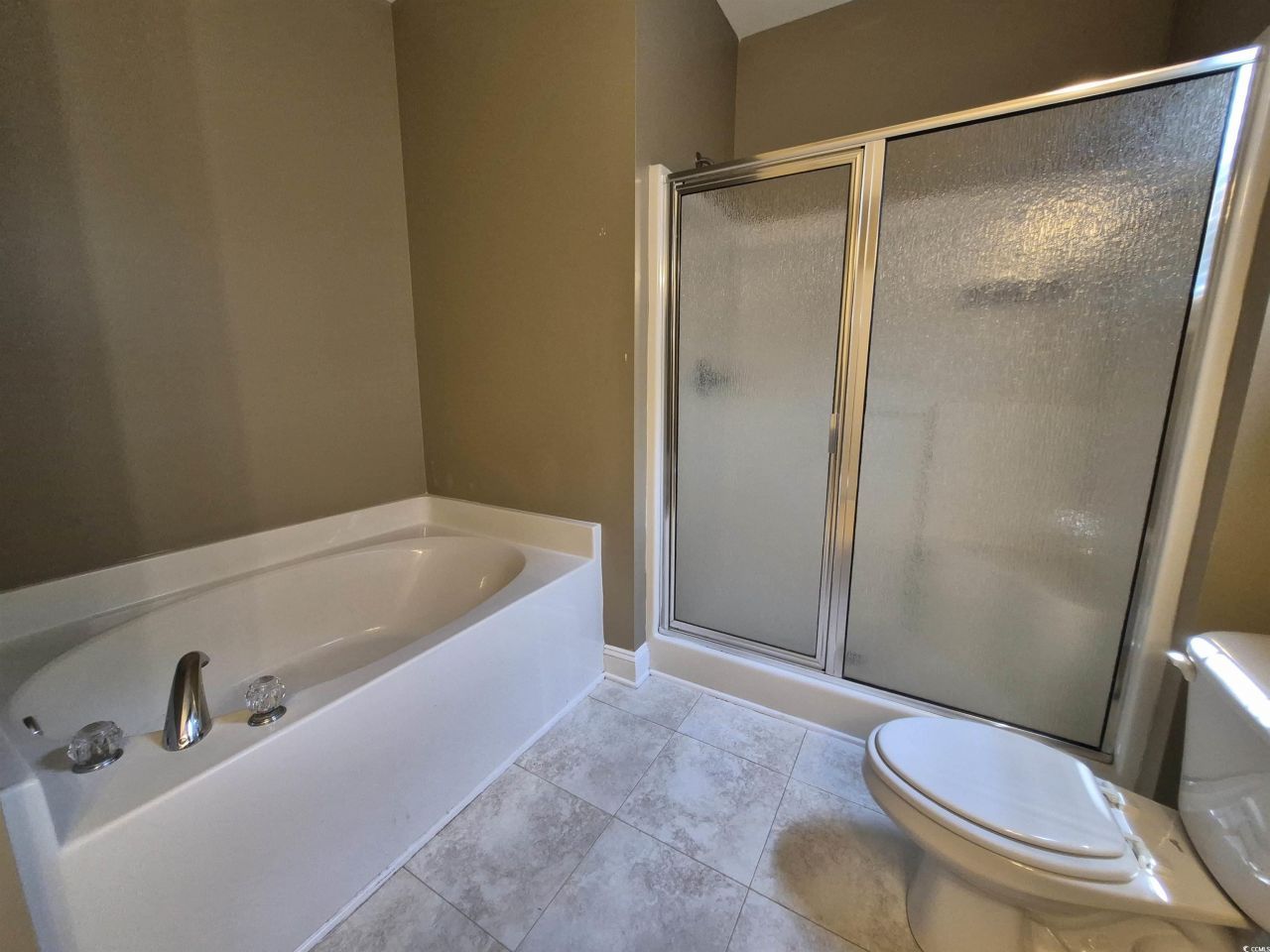 244 Colby Ct. Photo 14