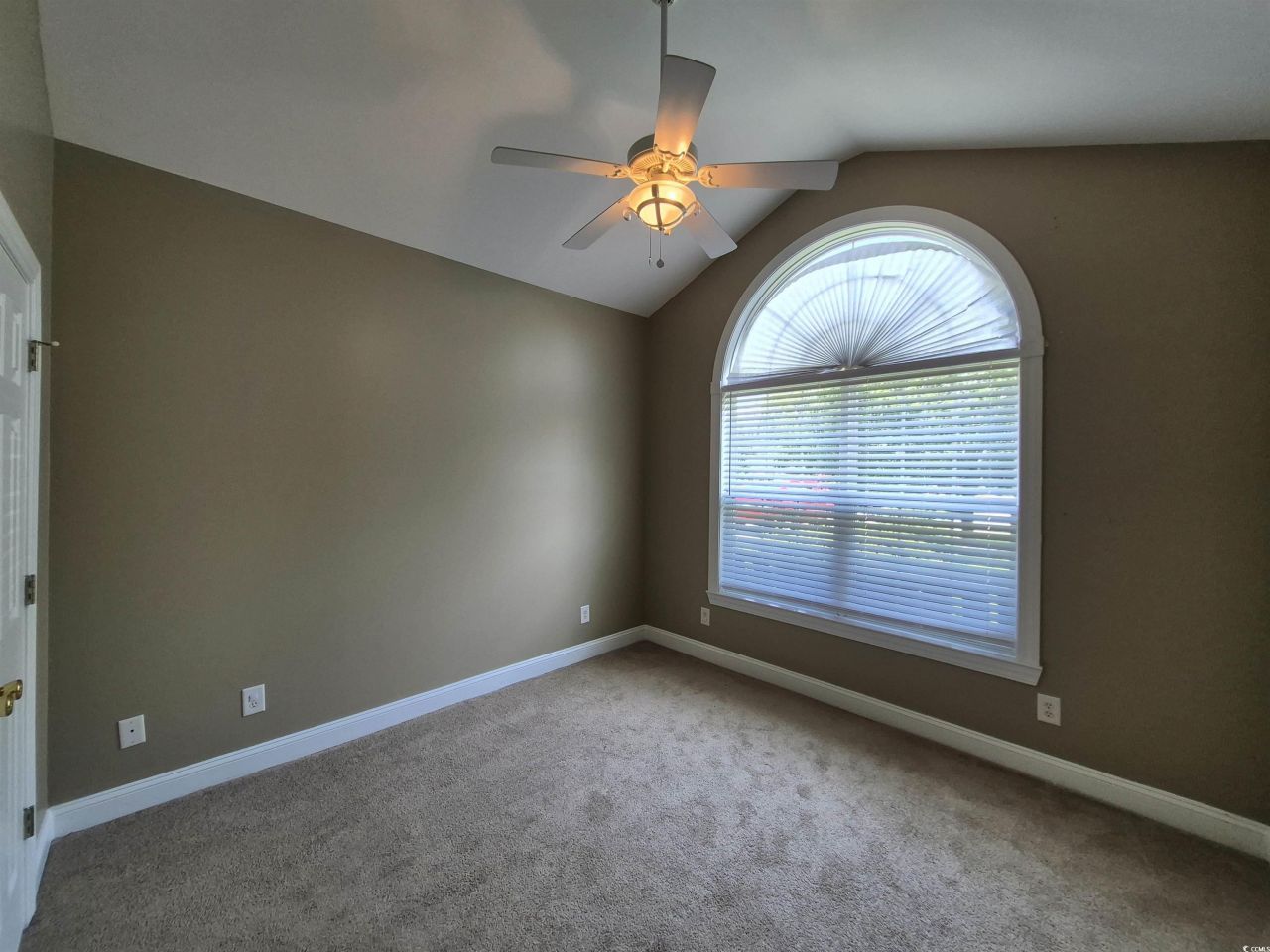 244 Colby Ct. Photo 16