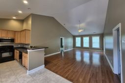 244 Colby Ct. photo 4