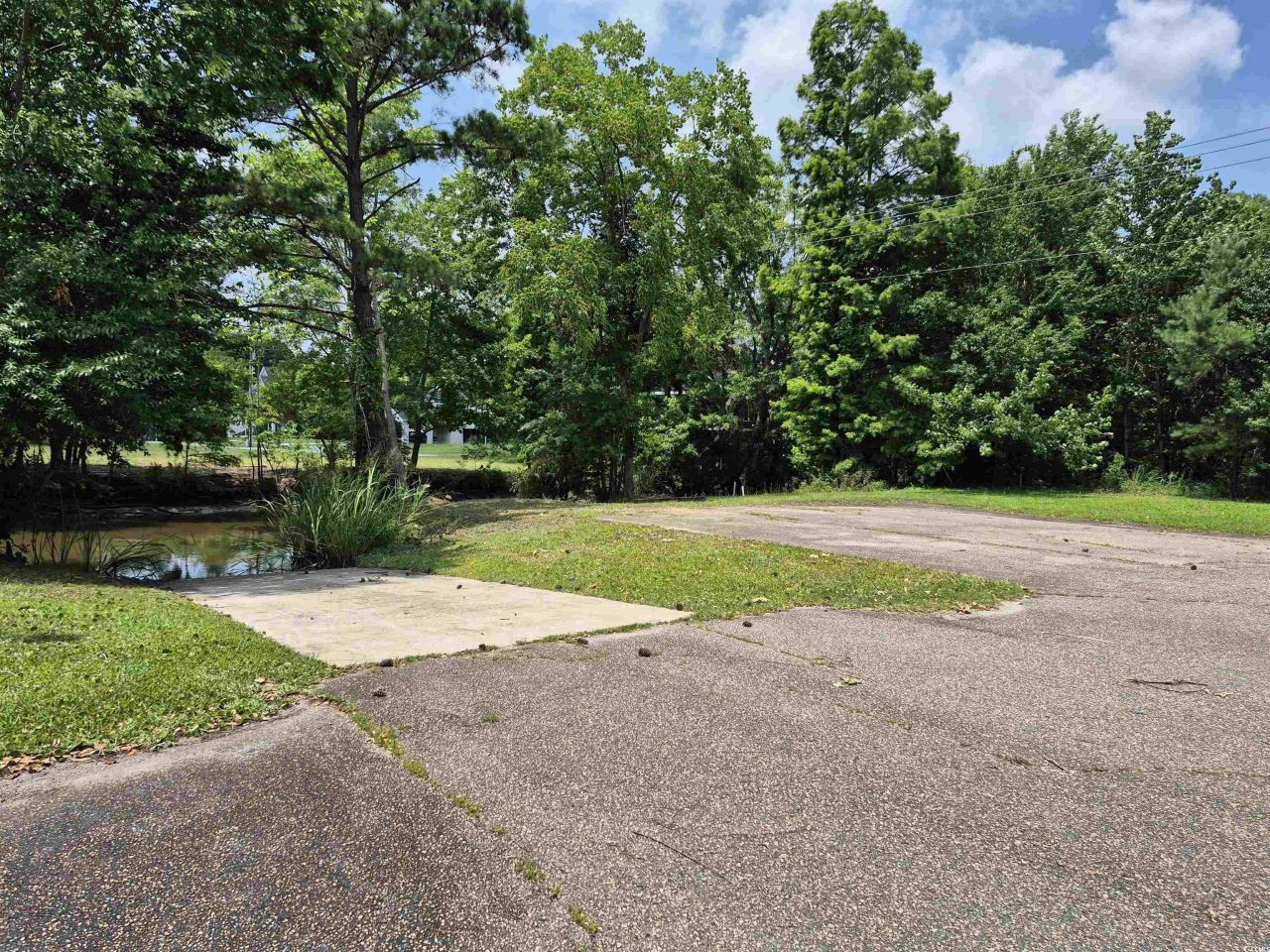 244 Colby Ct. Photo 32