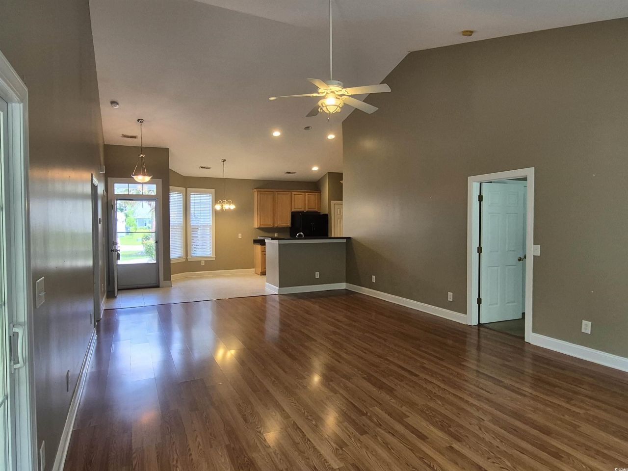 244 Colby Ct. Photo 4