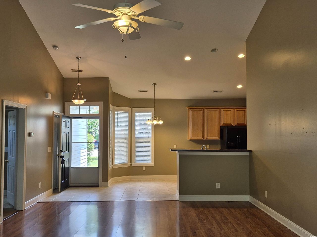 244 Colby Ct. Photo 6