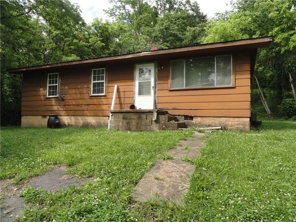 813 Main Street, Leslie, AR 72645