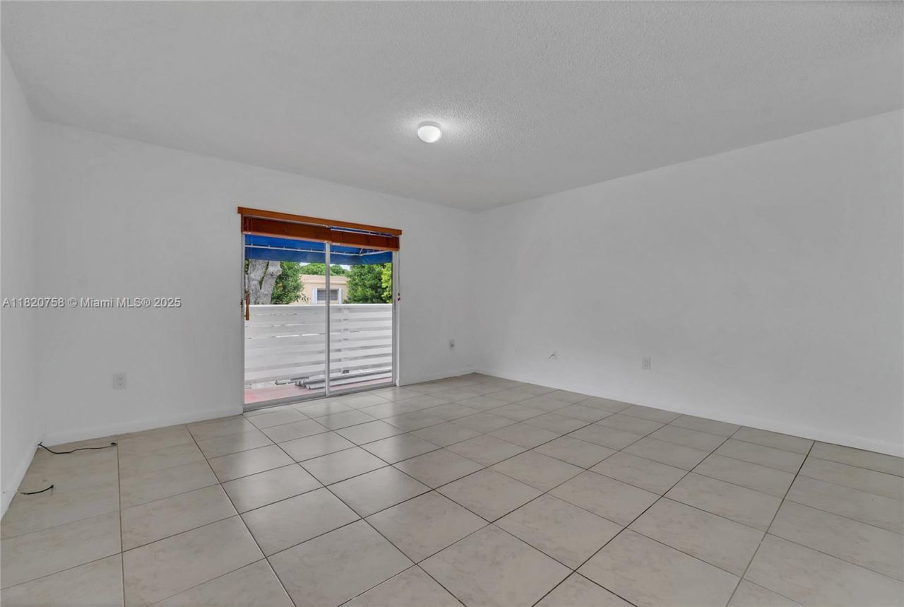 14388 SW 96th Ln, Miami, FL 33186 Photo